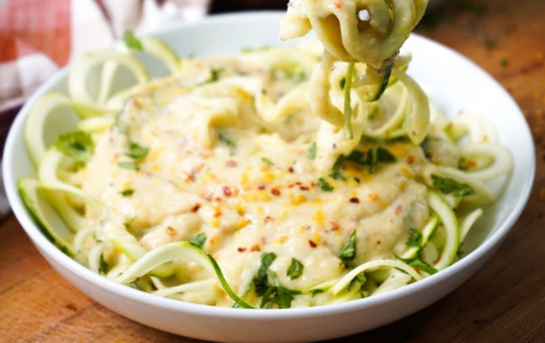 Keto Creamy Alfredo Sauce