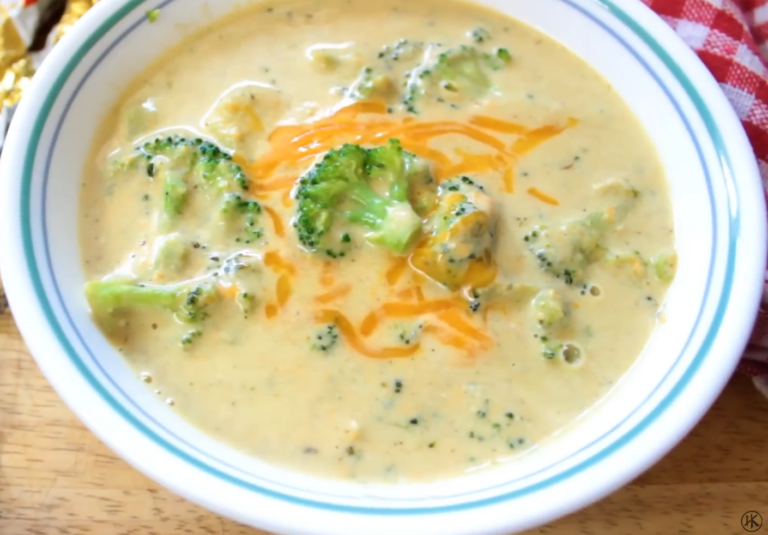 Keto Broccoli Cheese Soup