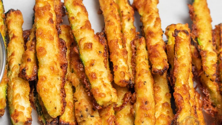 Crispy Keto Air Fryer Zucchini Fries