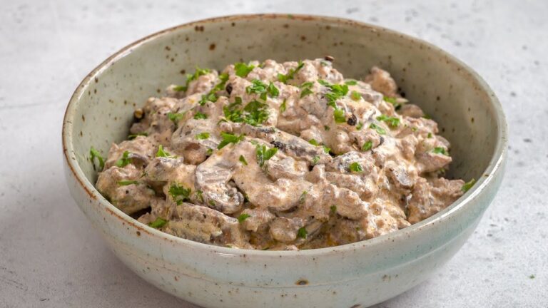 Keto Ground Beef Stroganoff