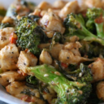 Keto Garlic Chicken with Broccoli and Spinach